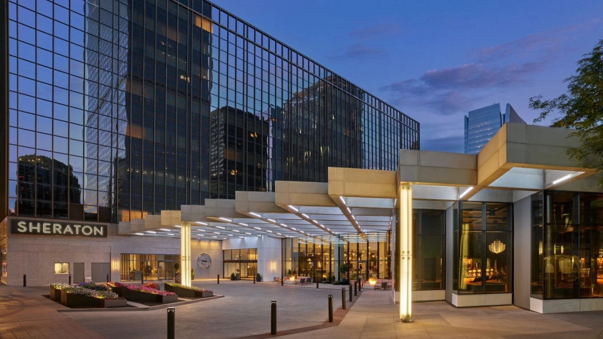 Hotel Outside (1)